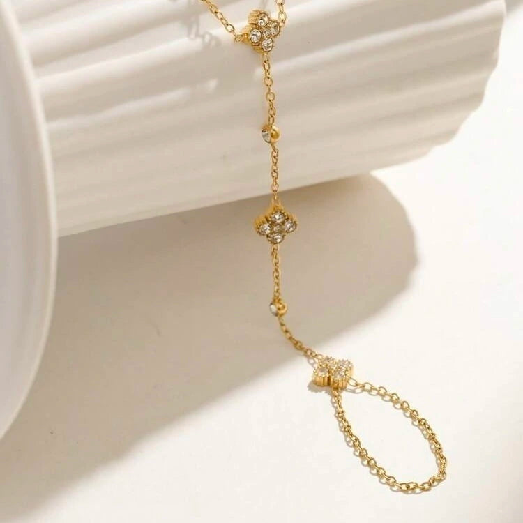 Hand Chain Van Cleef